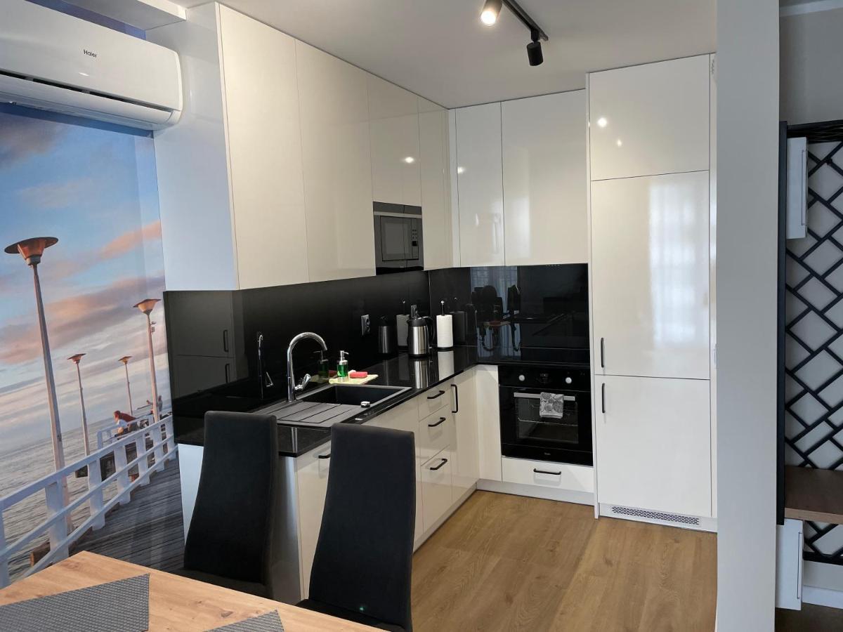 Apartamenty Magia Z Bezplatnym Parkingiem I Klimatyzacja Rzeszow Ngoại thất bức ảnh
