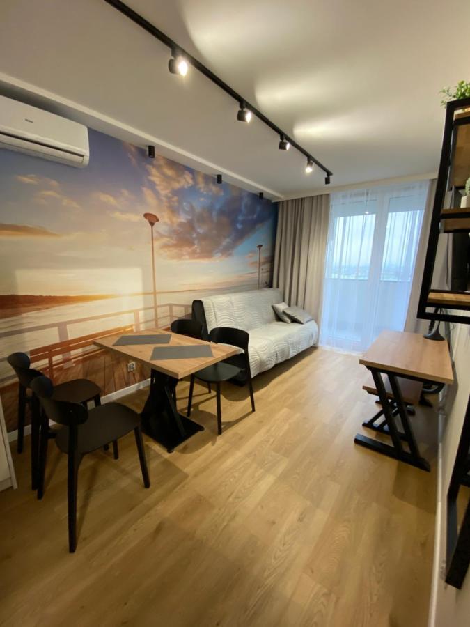 Apartamenty Magia Z Bezplatnym Parkingiem I Klimatyzacja Rzeszow Ngoại thất bức ảnh