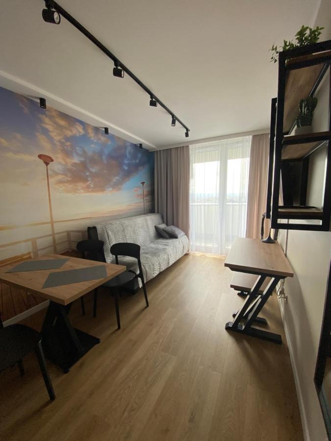 Apartamenty Magia Z Bezplatnym Parkingiem I Klimatyzacja Rzeszow Ngoại thất bức ảnh